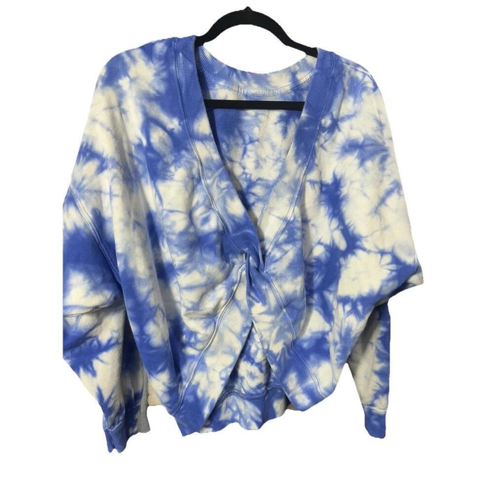 Joy Lab Women's Small Blue Tie Dye Sweatshirt Long Sleeve Twist in Back